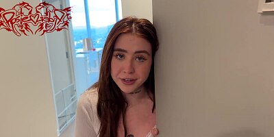 Letting my Roommate's Boyfriend try out my throat - Rosie Rider
