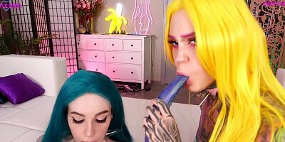 Group sex with three rainbow sluts: Lesya Moon, Purple Bitch and NerwenX